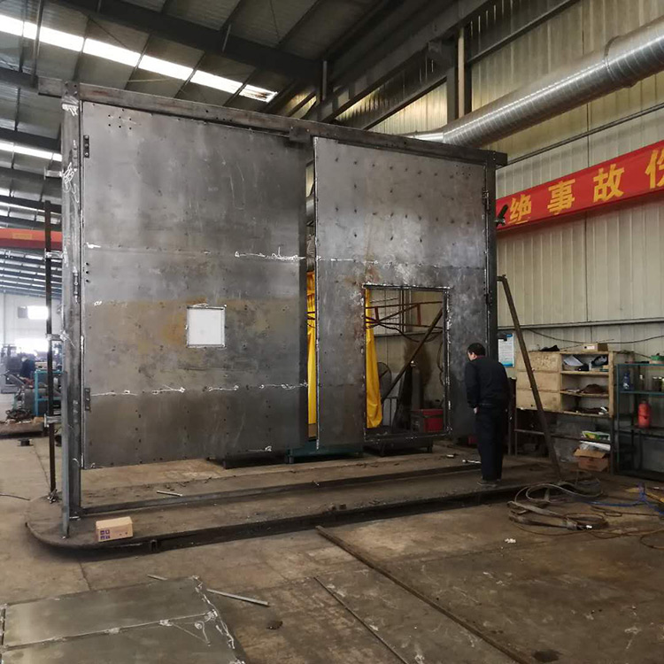 4.8*3.5無壓風門在礦安生產車間進行調試