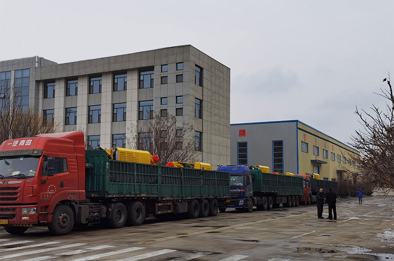 礦安機(jī)電生產(chǎn)的5臺礦用清倉機(jī)發(fā)往山西